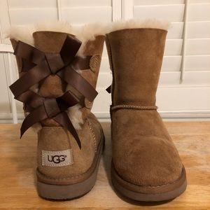 Girls UGG Bailey Bow II Boots